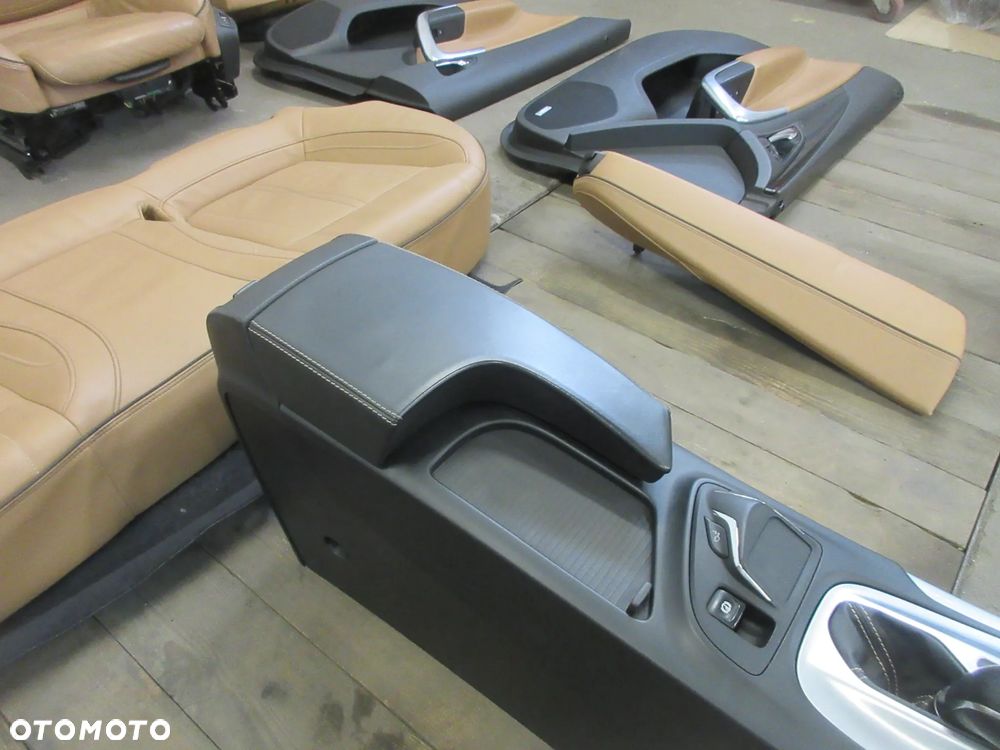 FOTEL KANAPA WNĘTRZE ŚRODEK TAPICERKA FOTELE INDIVIDUAL OPEL INSIGNIA A - 8