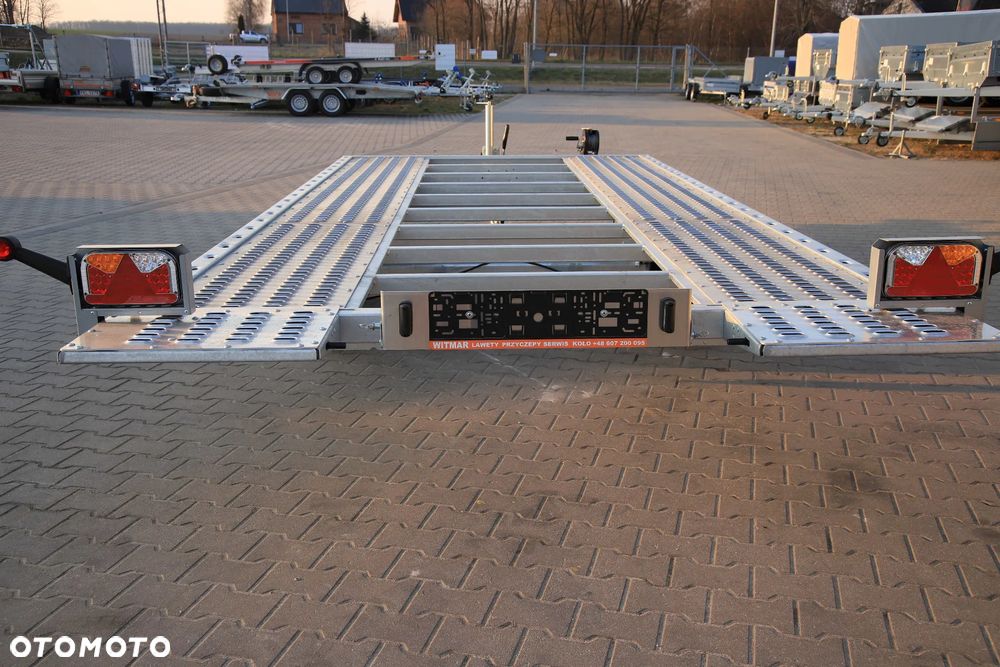 Lorries PLI27-4521 4.5 x 2 Zintegrowane Podjazdy Uchylna Grawitacyjnie DMC 2700KG Full LED - 9