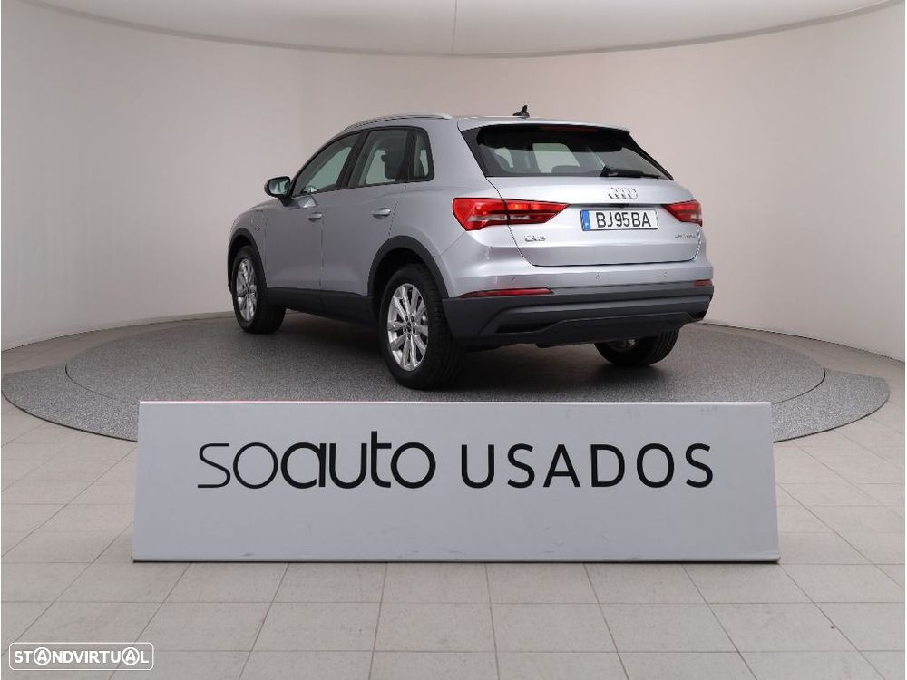 Audi Q3 45 TFSIe S tronic - 5