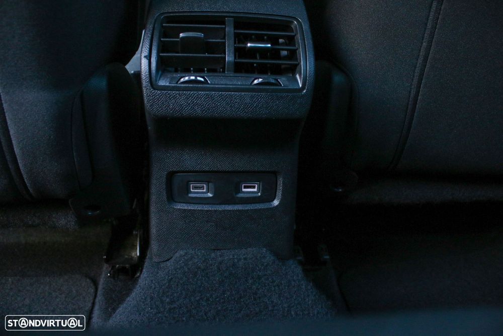 Citroën e-C4 C-Series - 36