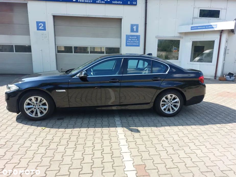 BMW Seria 5 520d - 1
