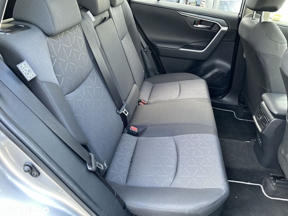 Toyota RAV4 - 20