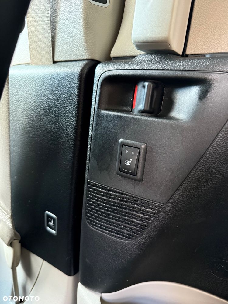 Chrysler Pacifica - 29