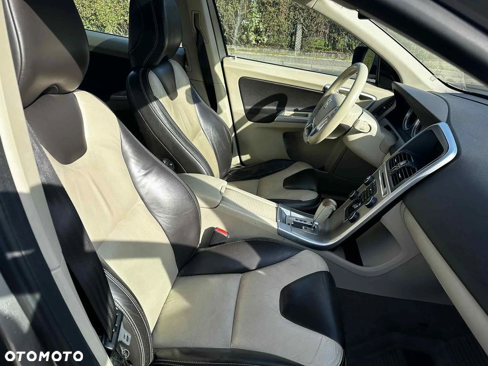 Volvo XC 60 - 7