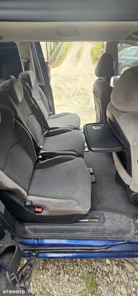 Peugeot 807