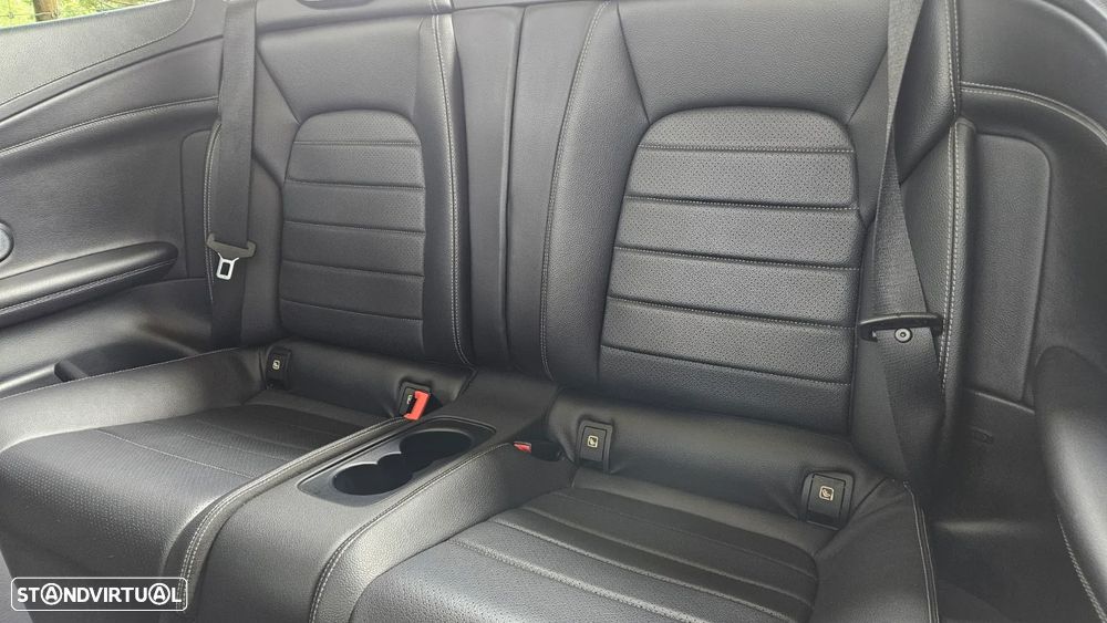 Mercedes-Benz C 220 d Cabrio 9G-Tronic AMG Line Plus - 28