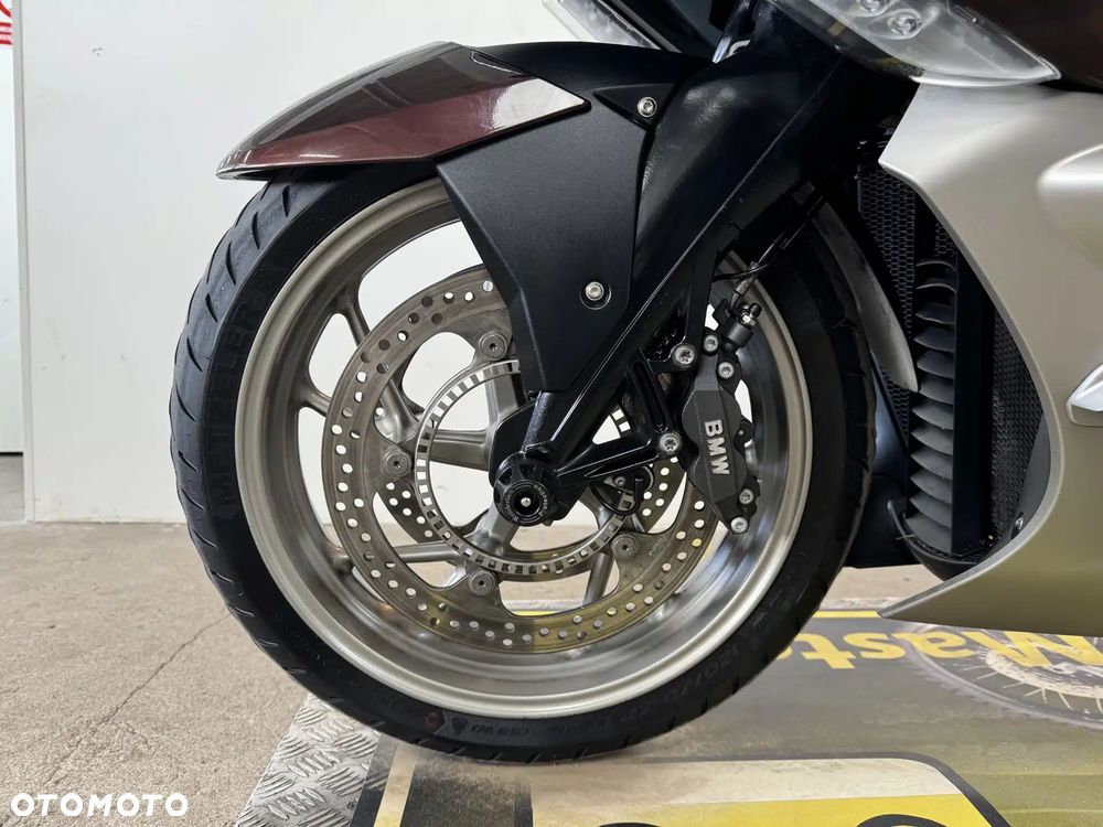 BMW K - 19