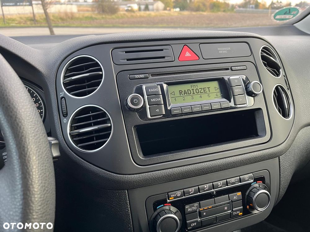 Volkswagen Golf Plus - 10