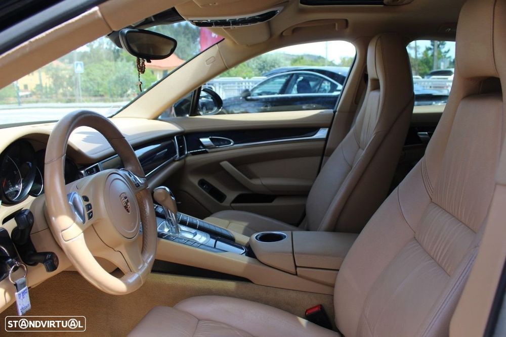 Porsche Panamera Platinum Edition - 16