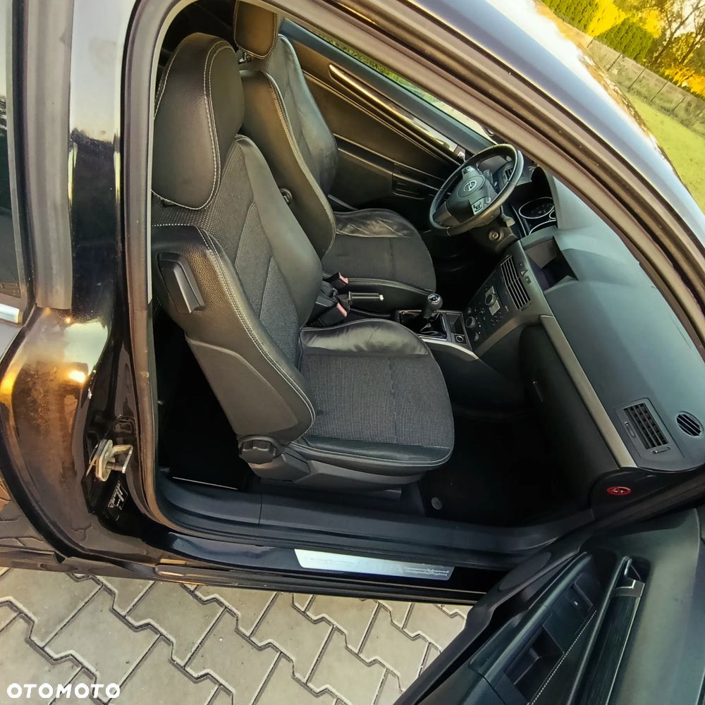 Opel Astra 1.8 Edition Plus - 12
