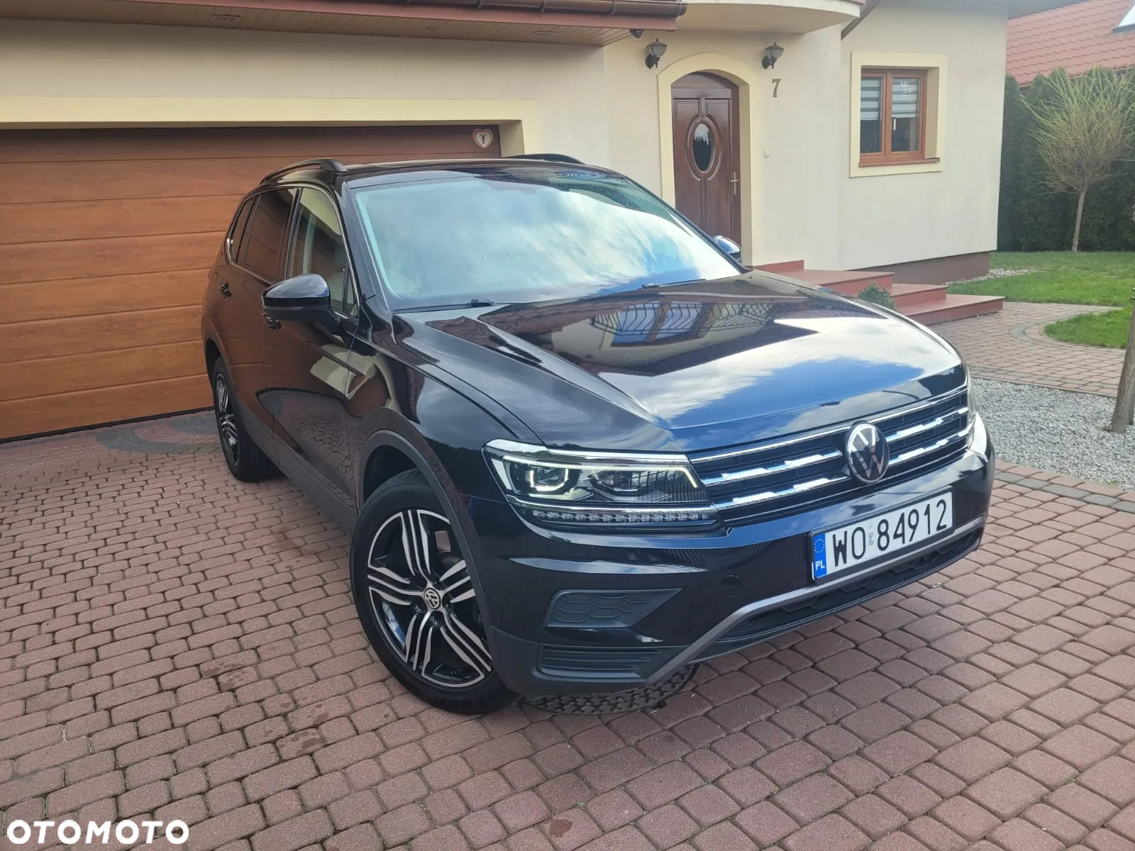Volkswagen Tiguan - 4