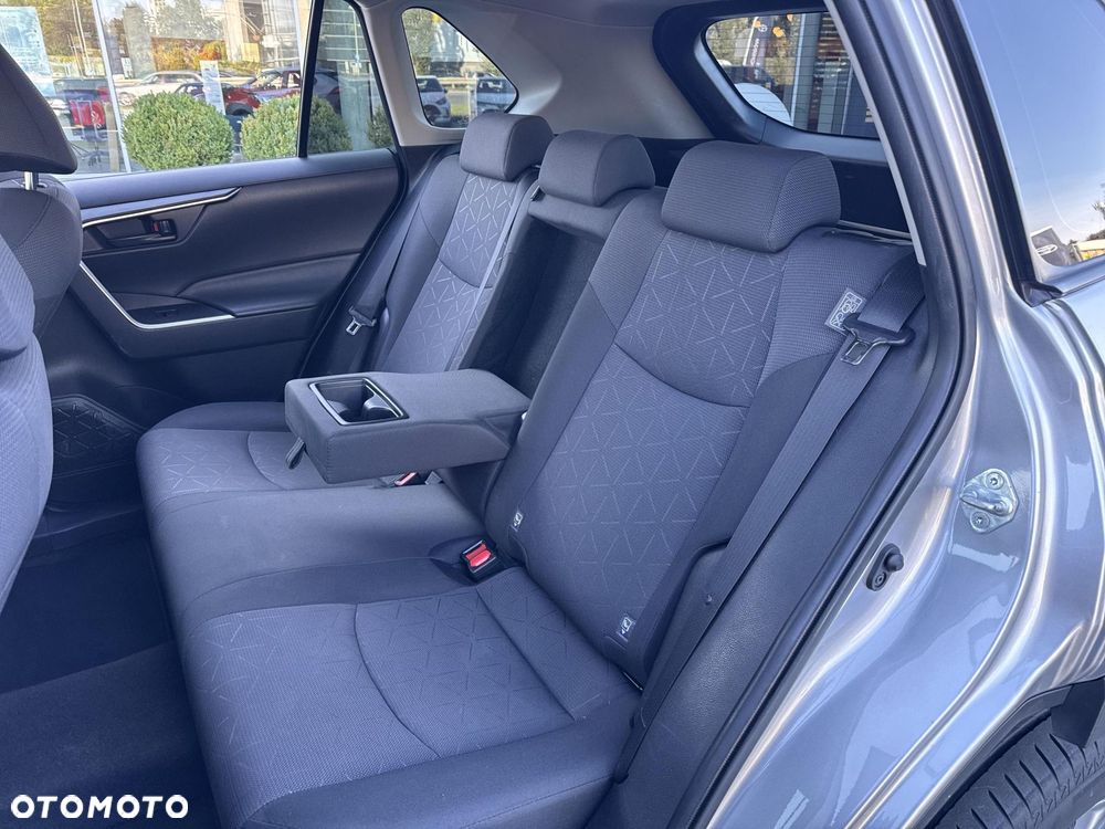 Toyota RAV4 2.0 Active 4x2 - 21