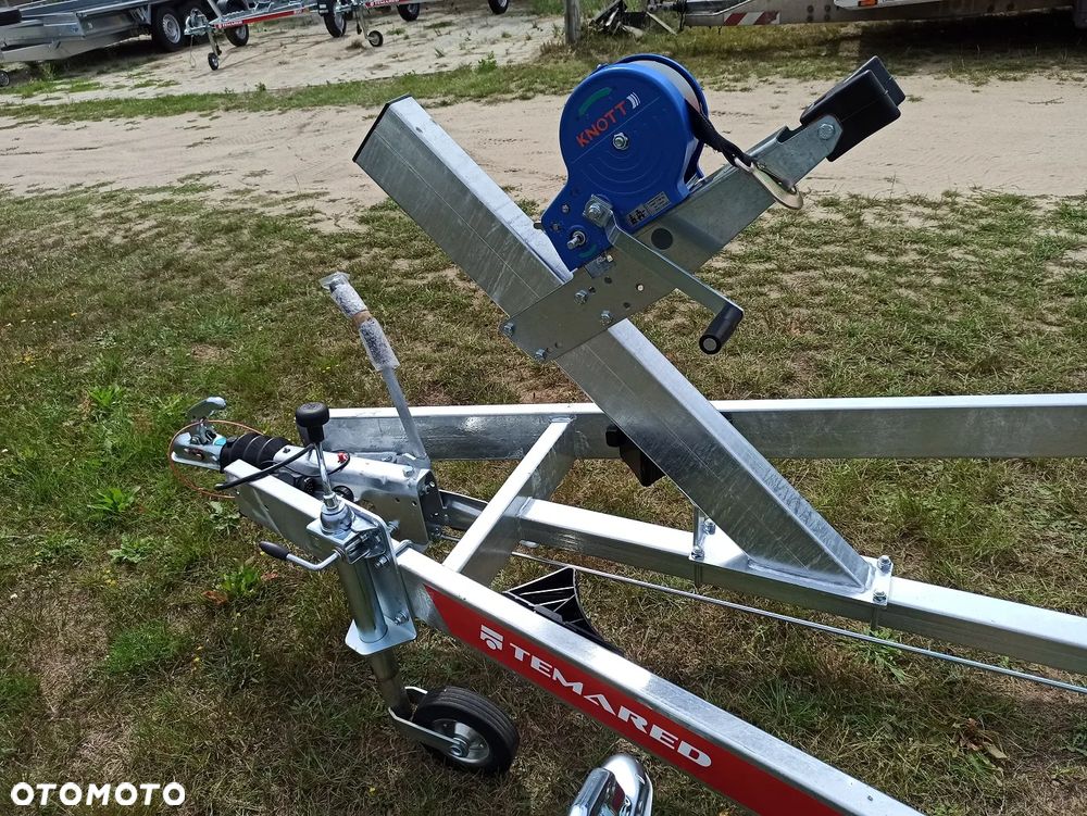TEMARED Przyczepa B20 łódź do 6,5m DMC 2000 kg podłodziowa - 4