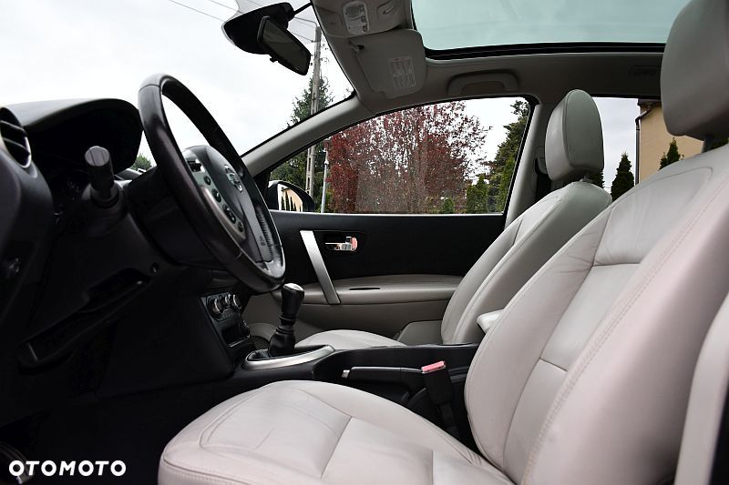 Nissan Qashqai+2 2.0 tekna - 10