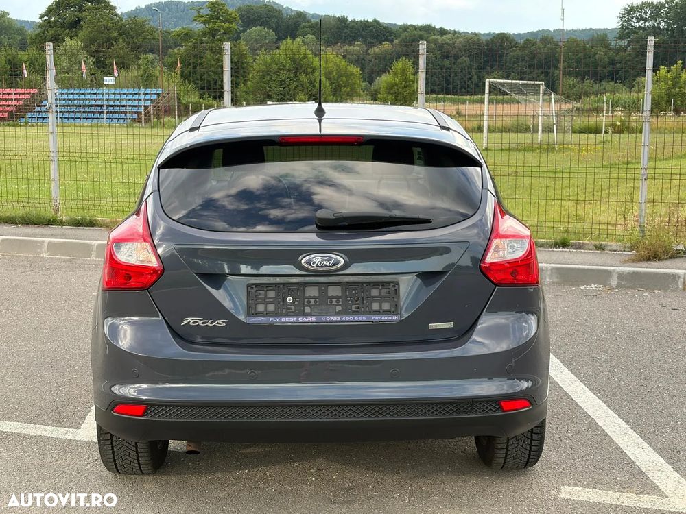 Ford Focus 1.0 EcoBoost Titanium - 4