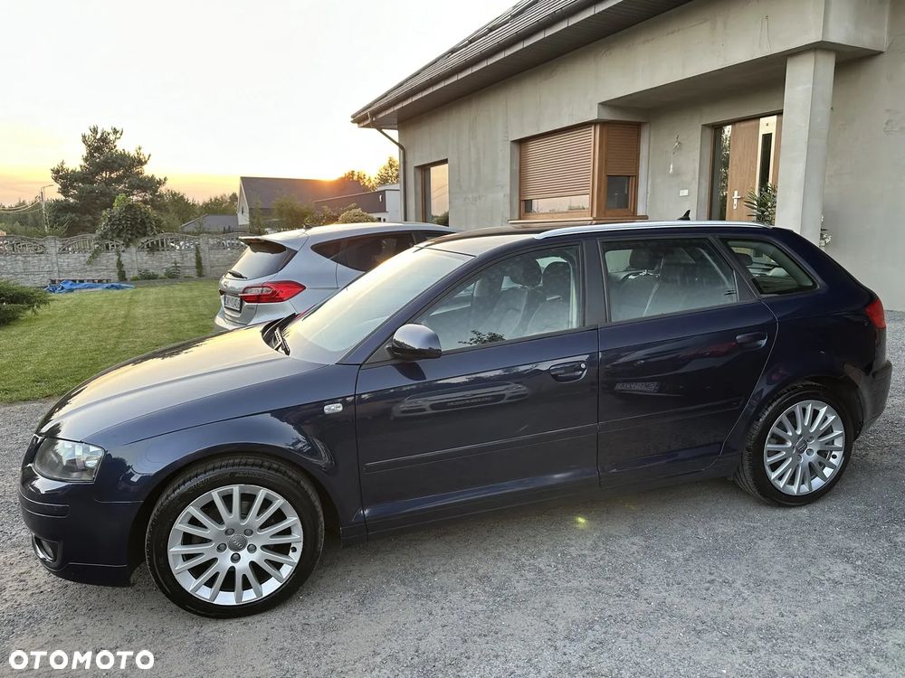 Audi A3 Sportback - 4