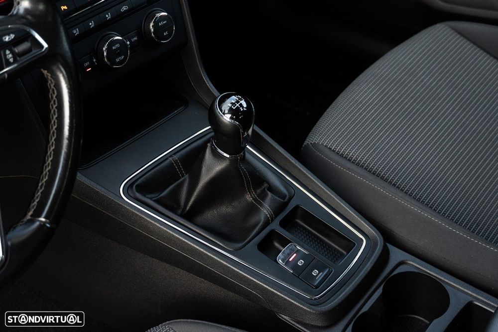 SEAT Leon 1.6 TDI S&S Style - 37