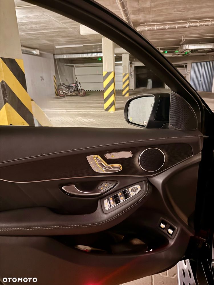 Mercedes-Benz GLC 300 de 4-Matic Business Edition - 7