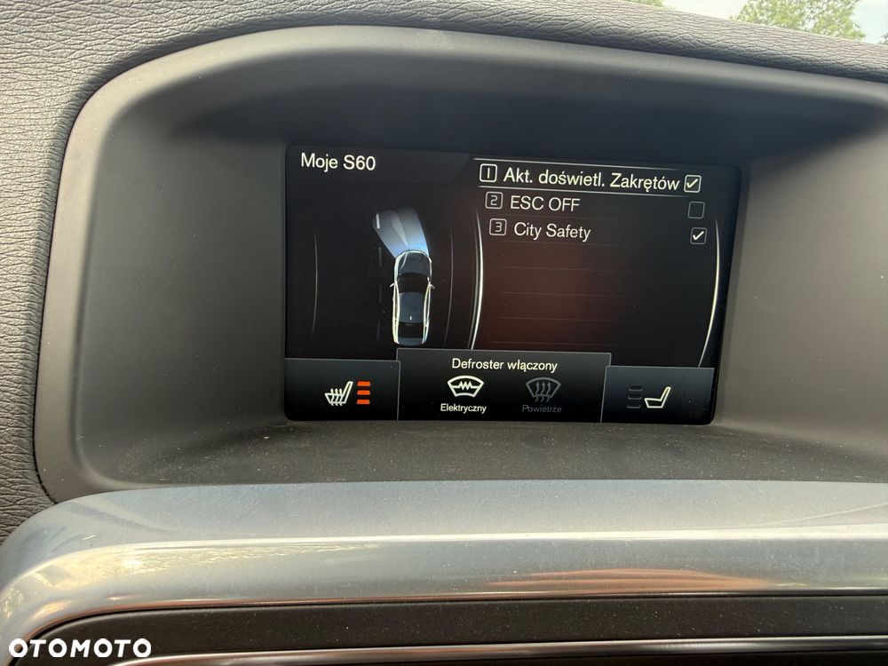 Volvo S60 T3 Drive-E Momentum - 9