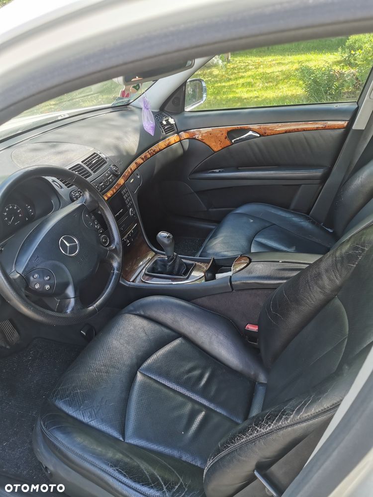 Mercedes-Benz Klasa E - 8