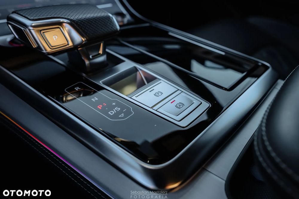 Audi SQ8 - 39