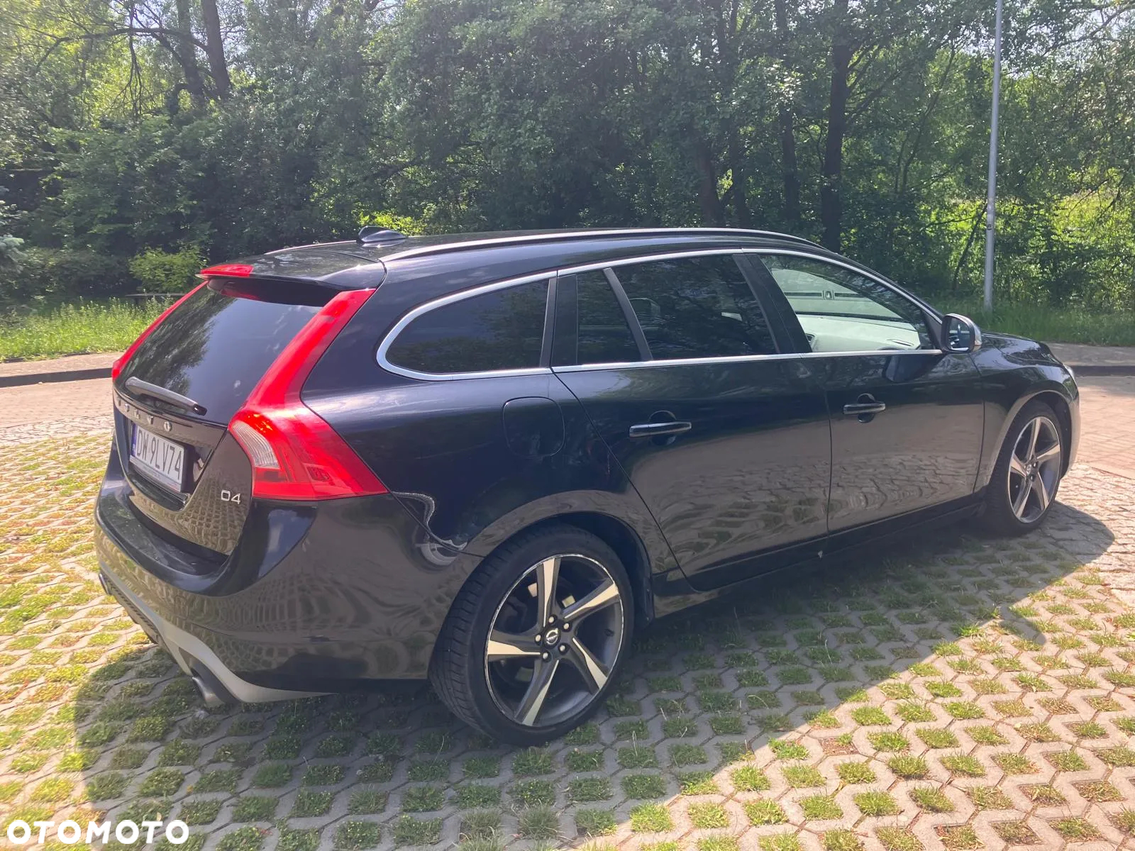 Volvo V60 D4 Drive-E R-Design Momentum - 6
