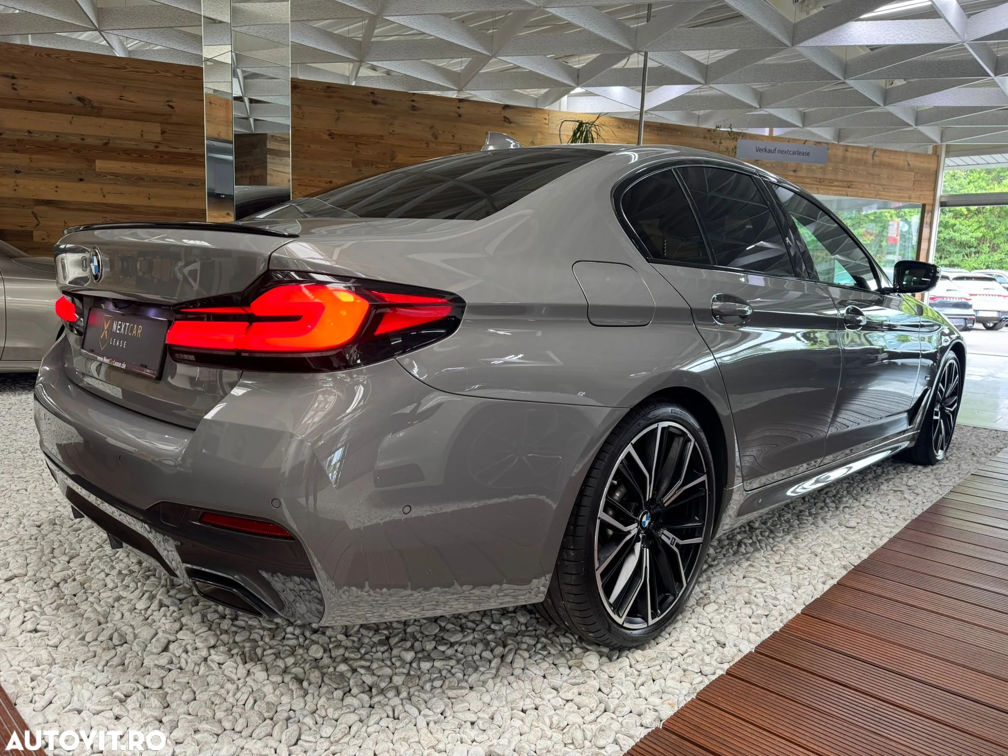 BMW Seria 5 530i AT MHEV - 4