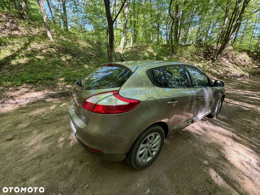 Renault Megane - 5