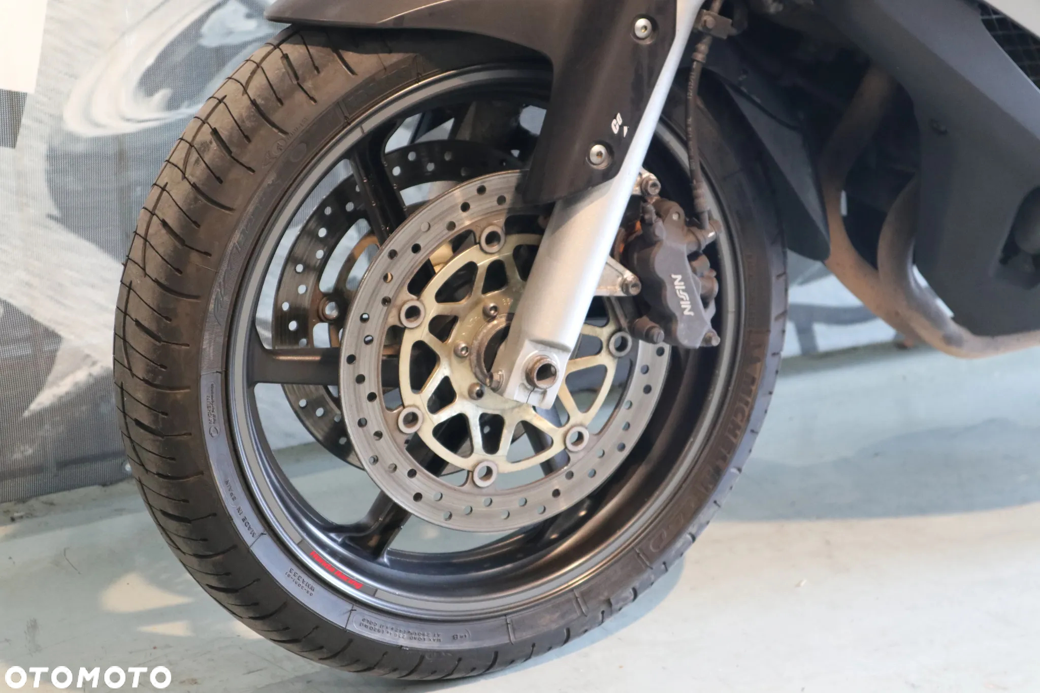 Honda VFR - 3