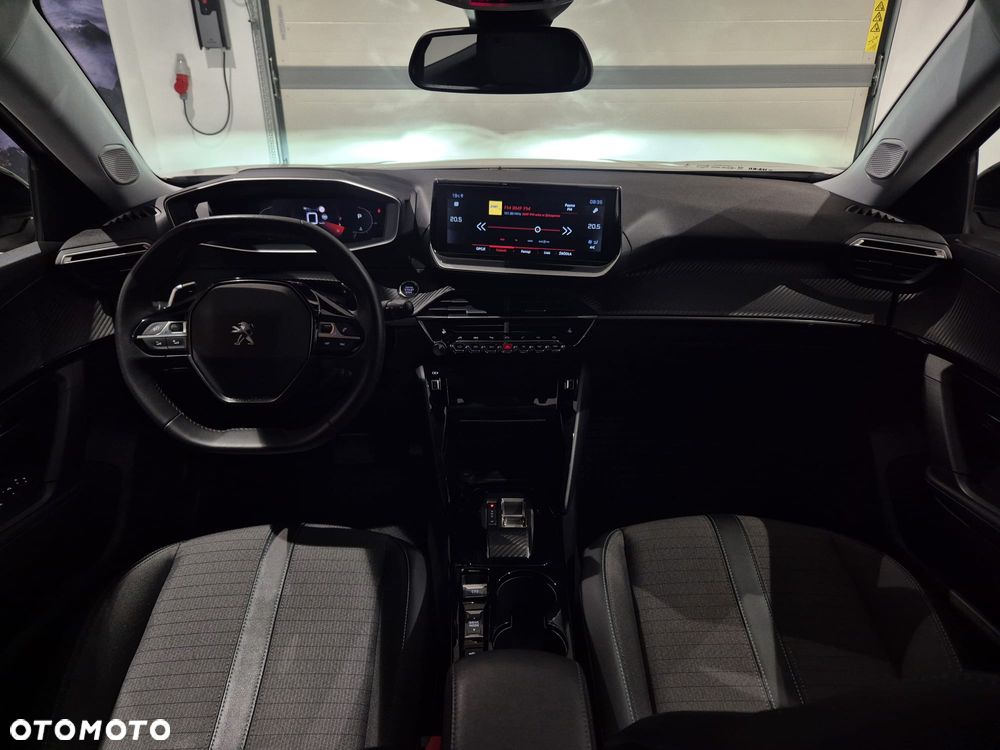 Peugeot 2008 1.2 PureTech Allure Pack S&S EAT8 - 5