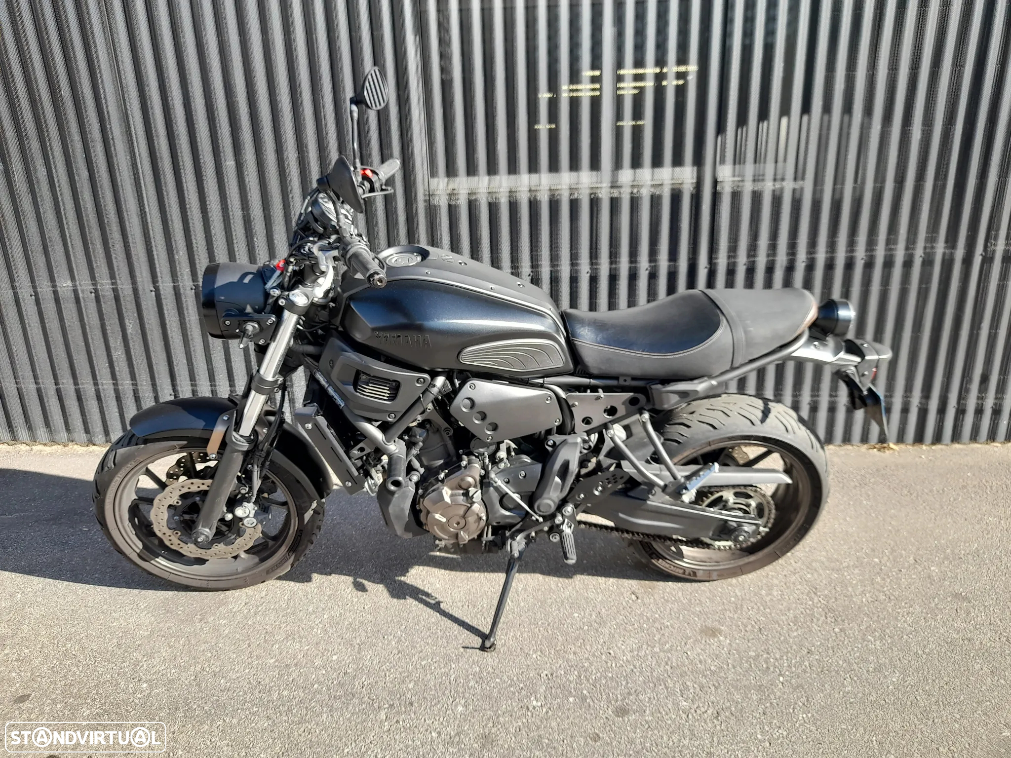 Yamaha XSR 700 - 12