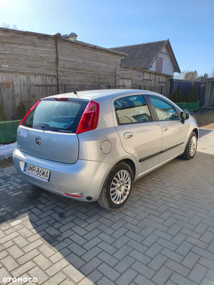 Fiat Grande Punto - 5