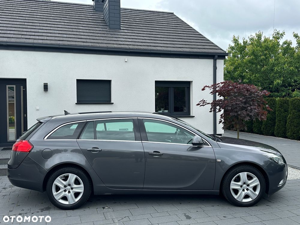 Opel Insignia - 8