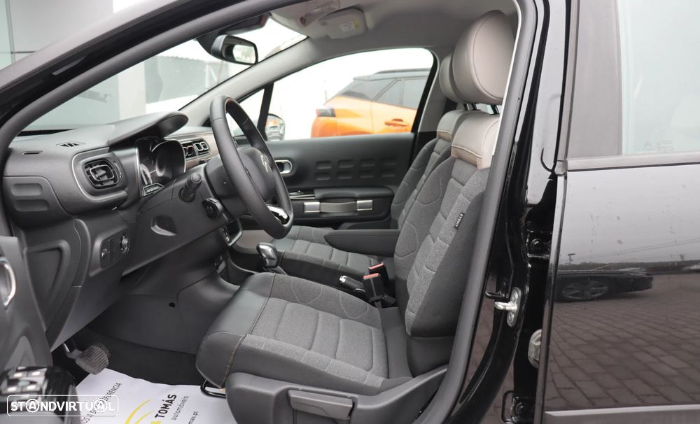 Citroën C3 1.2 PureTech Shine EAT6 - 12