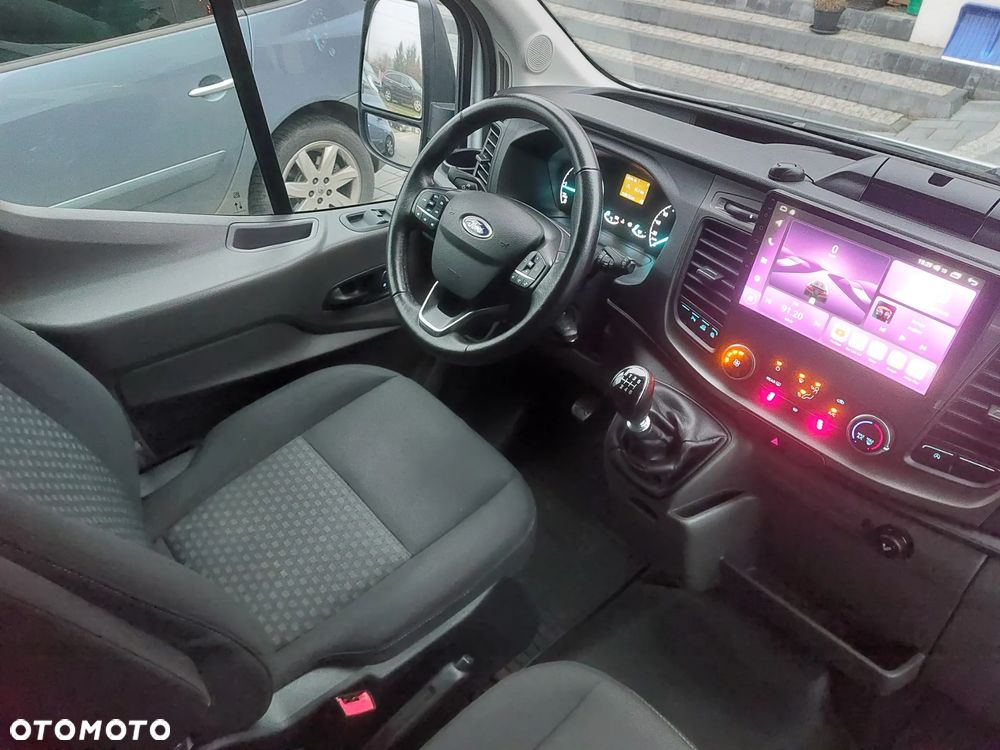 Ford Transit - 20