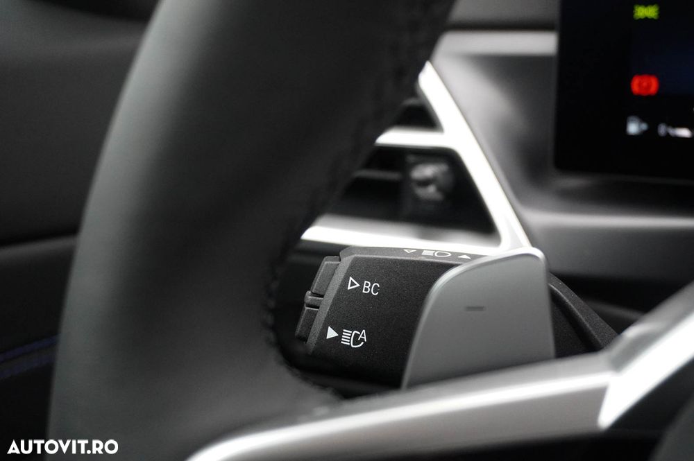 BMW Seria 3 320d xDrive AT MHEV - 23