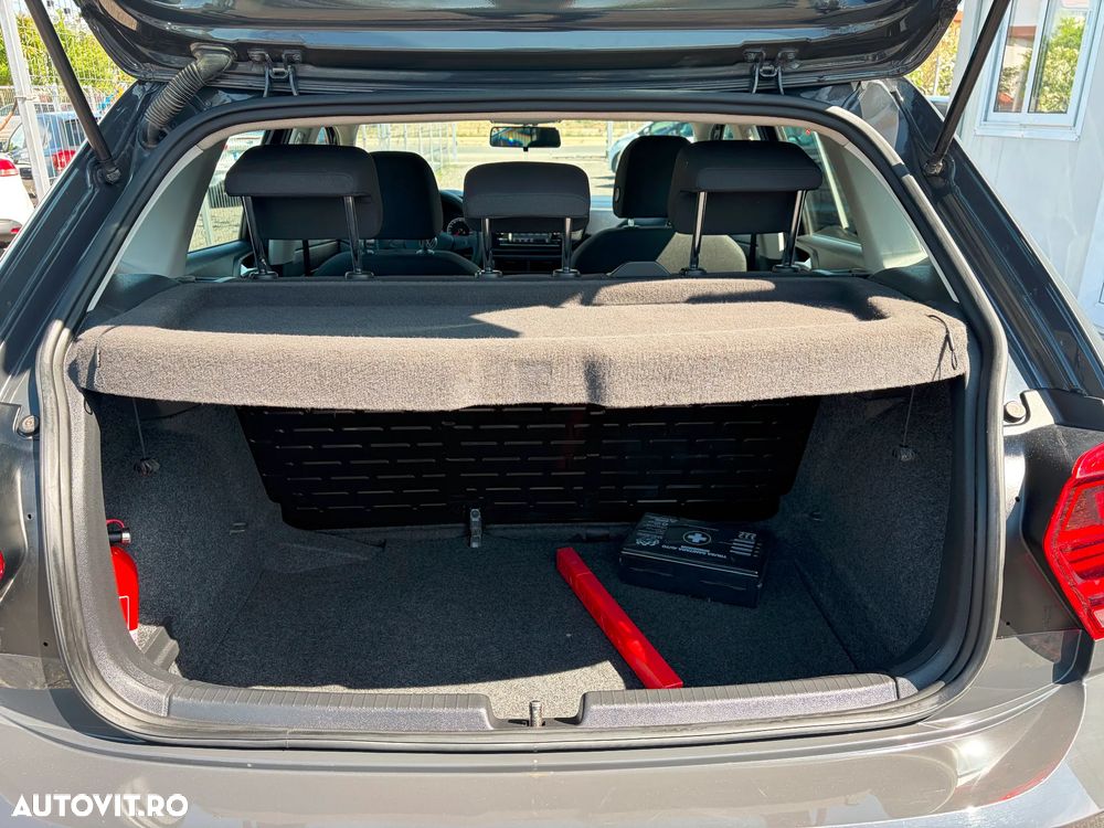 Volkswagen Polo 1.0 Trendline - 30