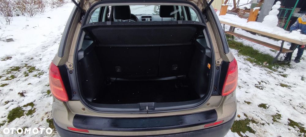 Fiat Sedici 1.9 Multijet DPF 4x4 Emotion - 19