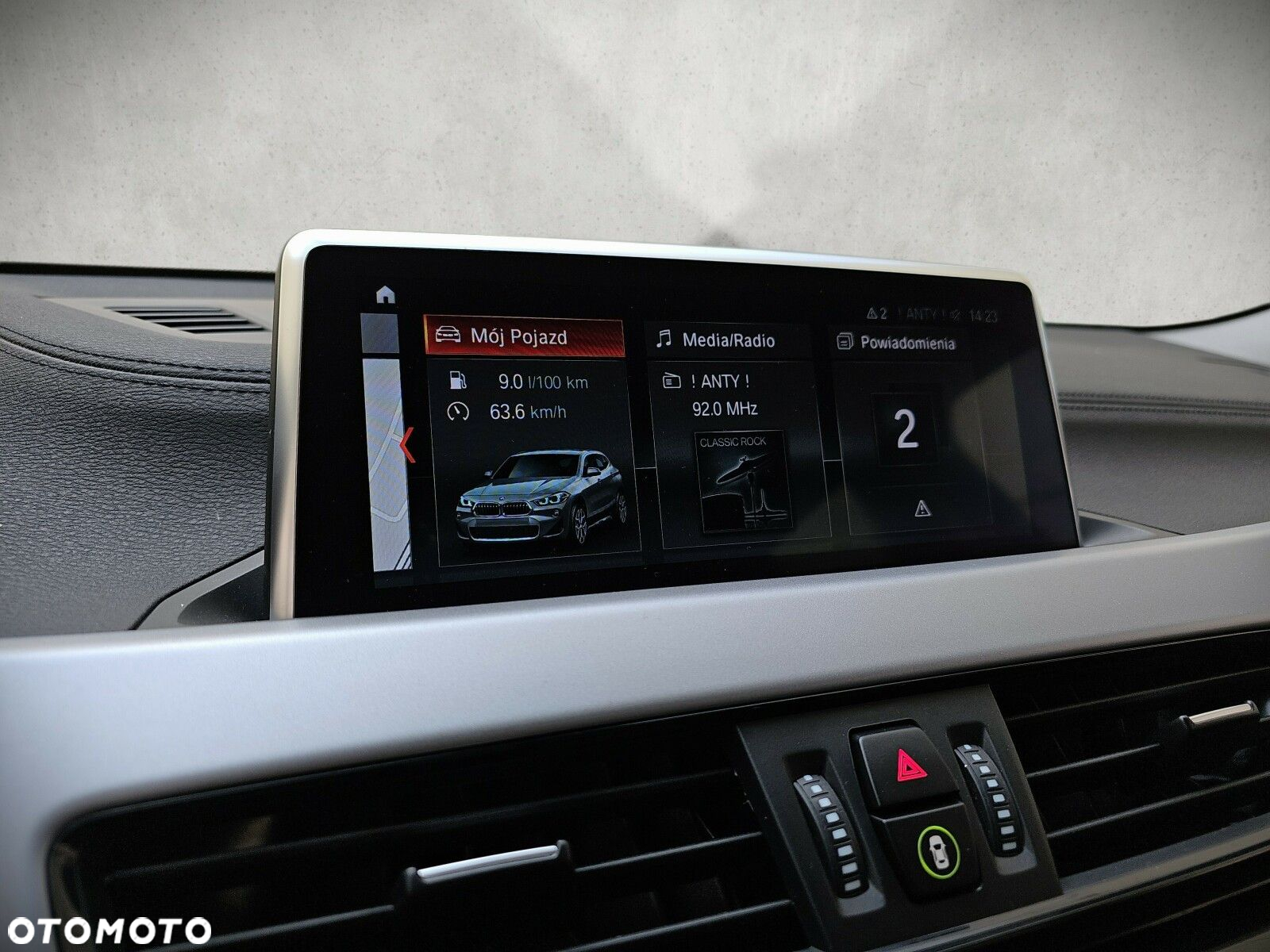 BMW X2 - 24