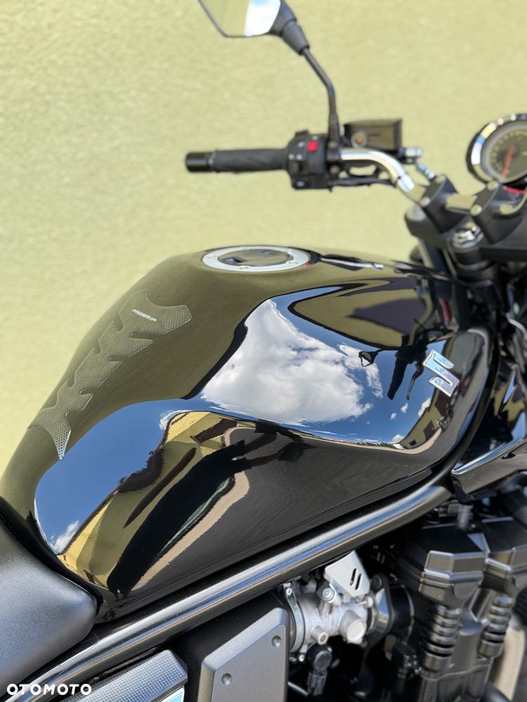 Suzuki Bandit - 16