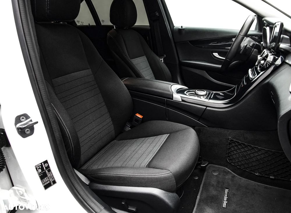 Mercedes-Benz C 220 d Aut - 14