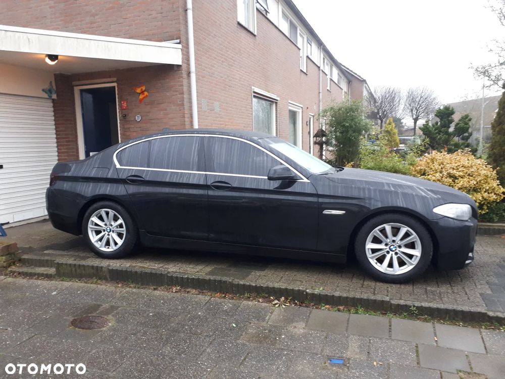 BMW Seria 5 520d - 1