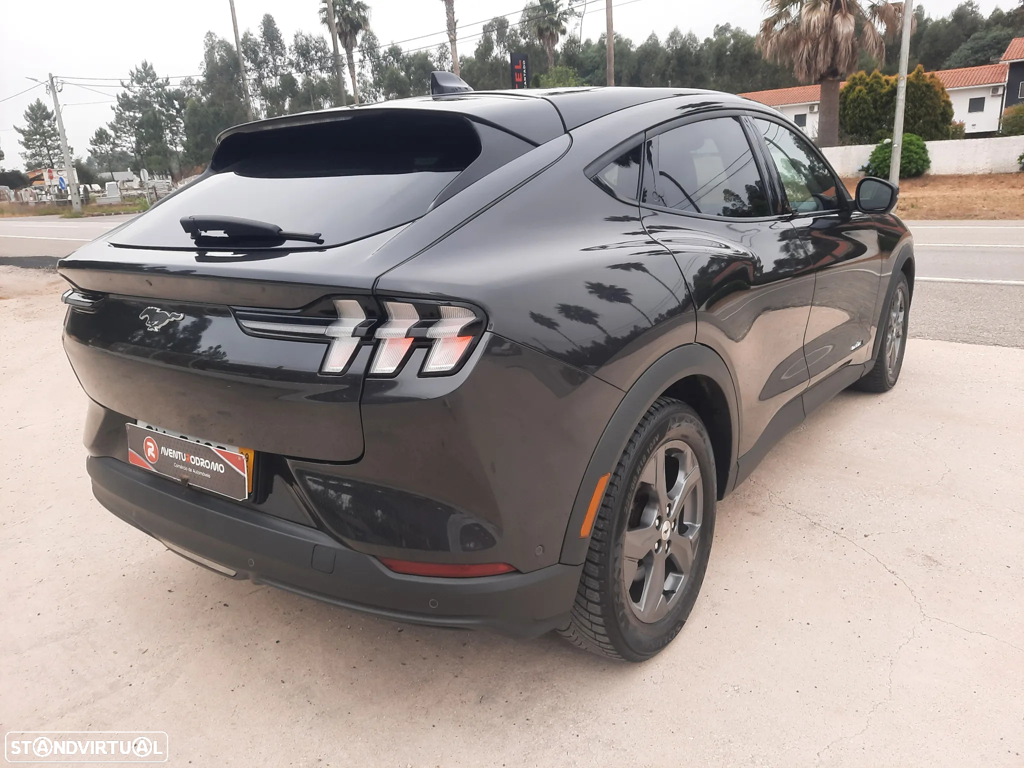 Ford Mustang Mach-E 98.7 kWh Premium - 13