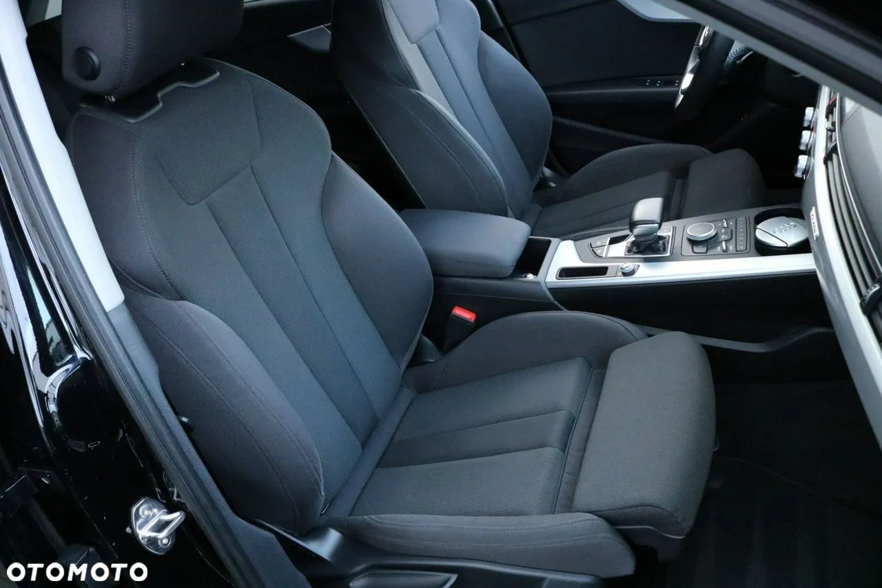 Audi A4 Allroad 2.0 TDI Quattro S tronic - 23