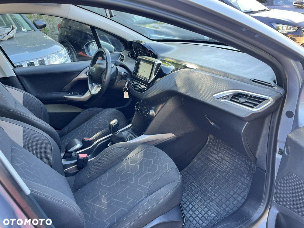 Peugeot 2008 - 20