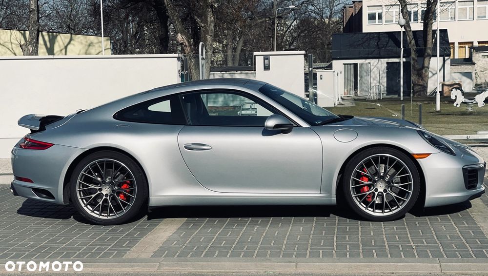 Porsche 911 Carrera S PDK - 3