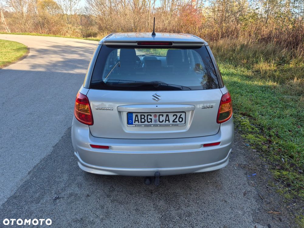 Suzuki SX4 Classic 1.6 VVT 4x2 City+ - 6