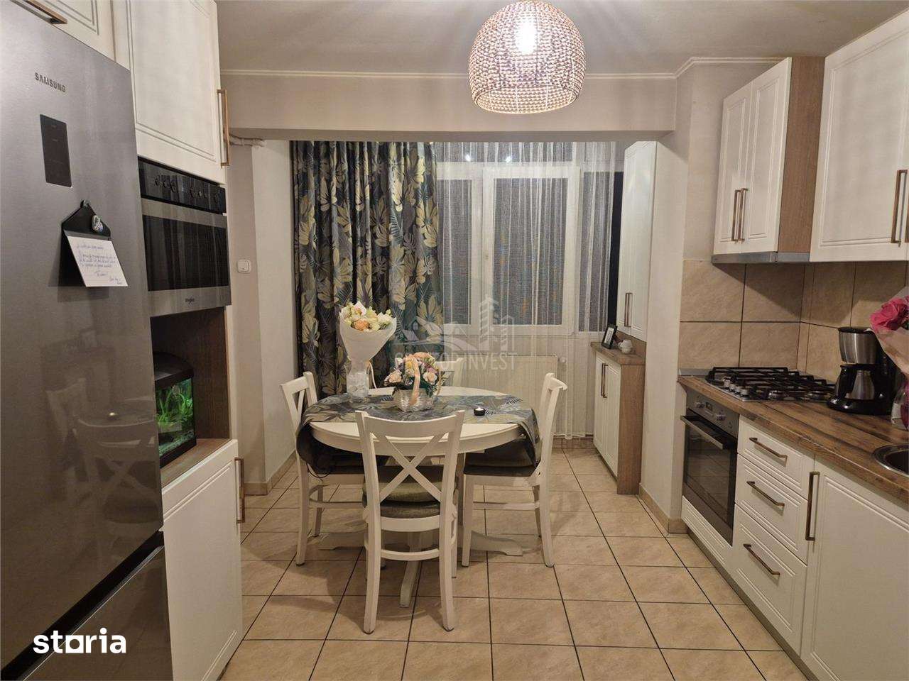 Apartament modern 3 camere pivnita zona Semaforului — fotografia 1