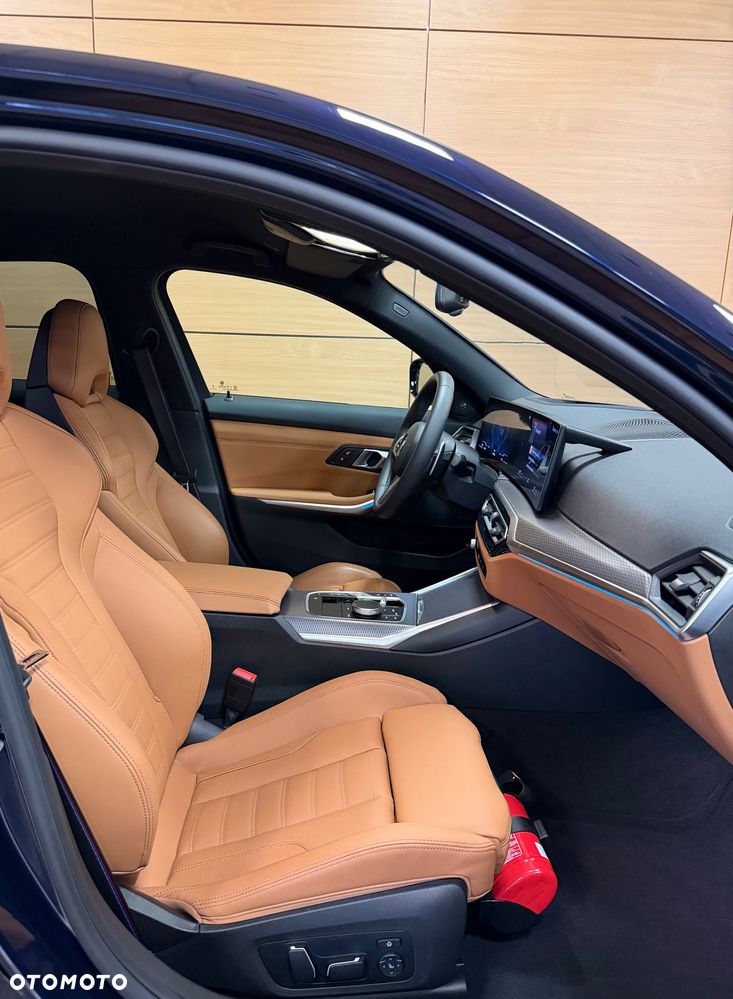 BMW Seria 3 M340i xDrive mHEV sport - 27