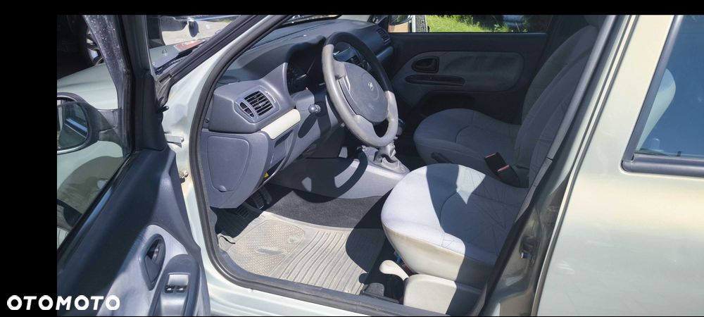 Renault Clio 2003 photo 5